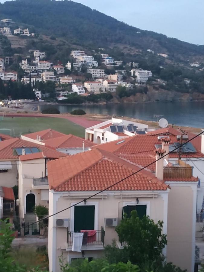 Elthimia'S Apartment Poros Town Eksteriør billede